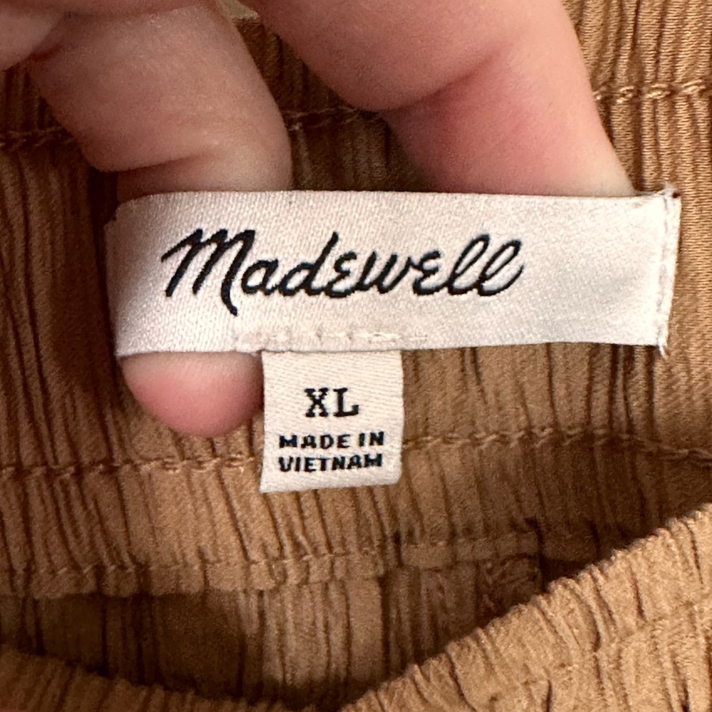 Madewell Relaxed Wide-Leg Pull-On Pants in Camel - Picture 4 of 8